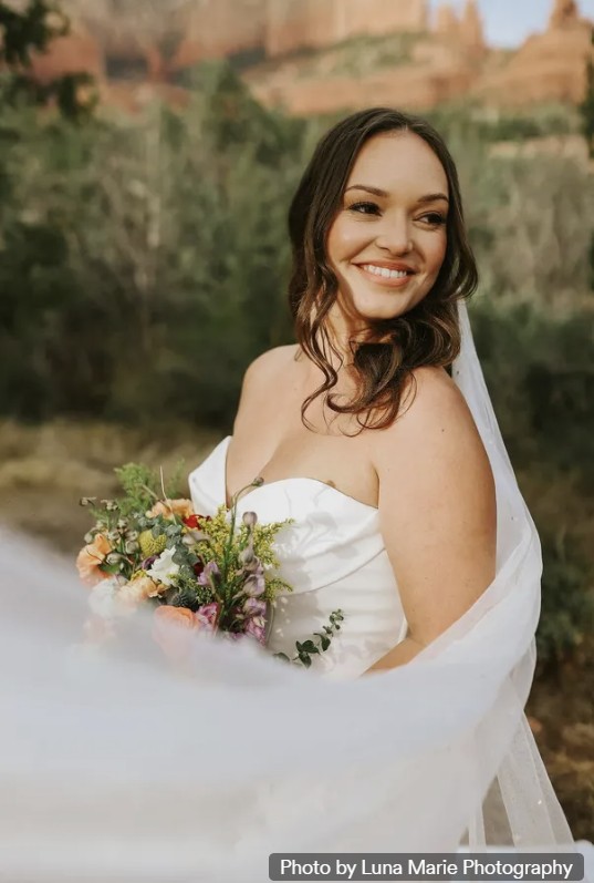 Bridal hair and makeup portfolio image 18